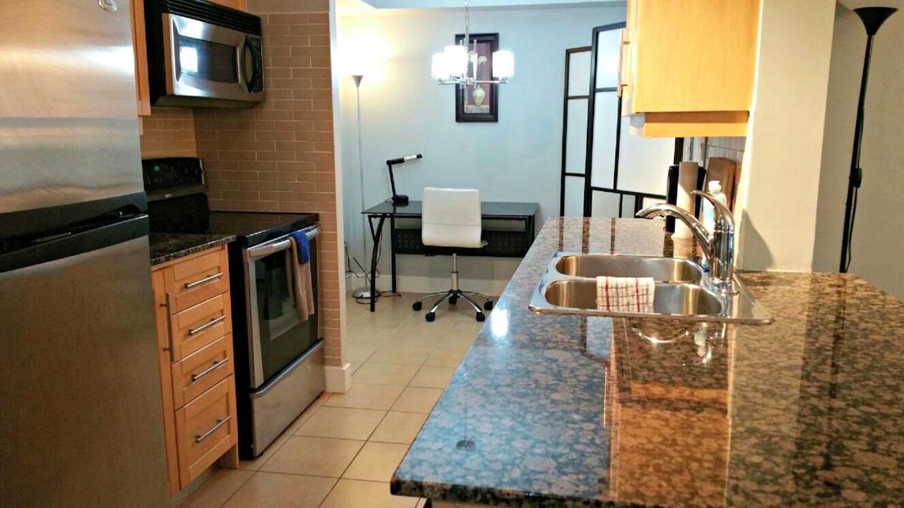 Blue Jays Aparment Appartement Toronto Buitenkant foto