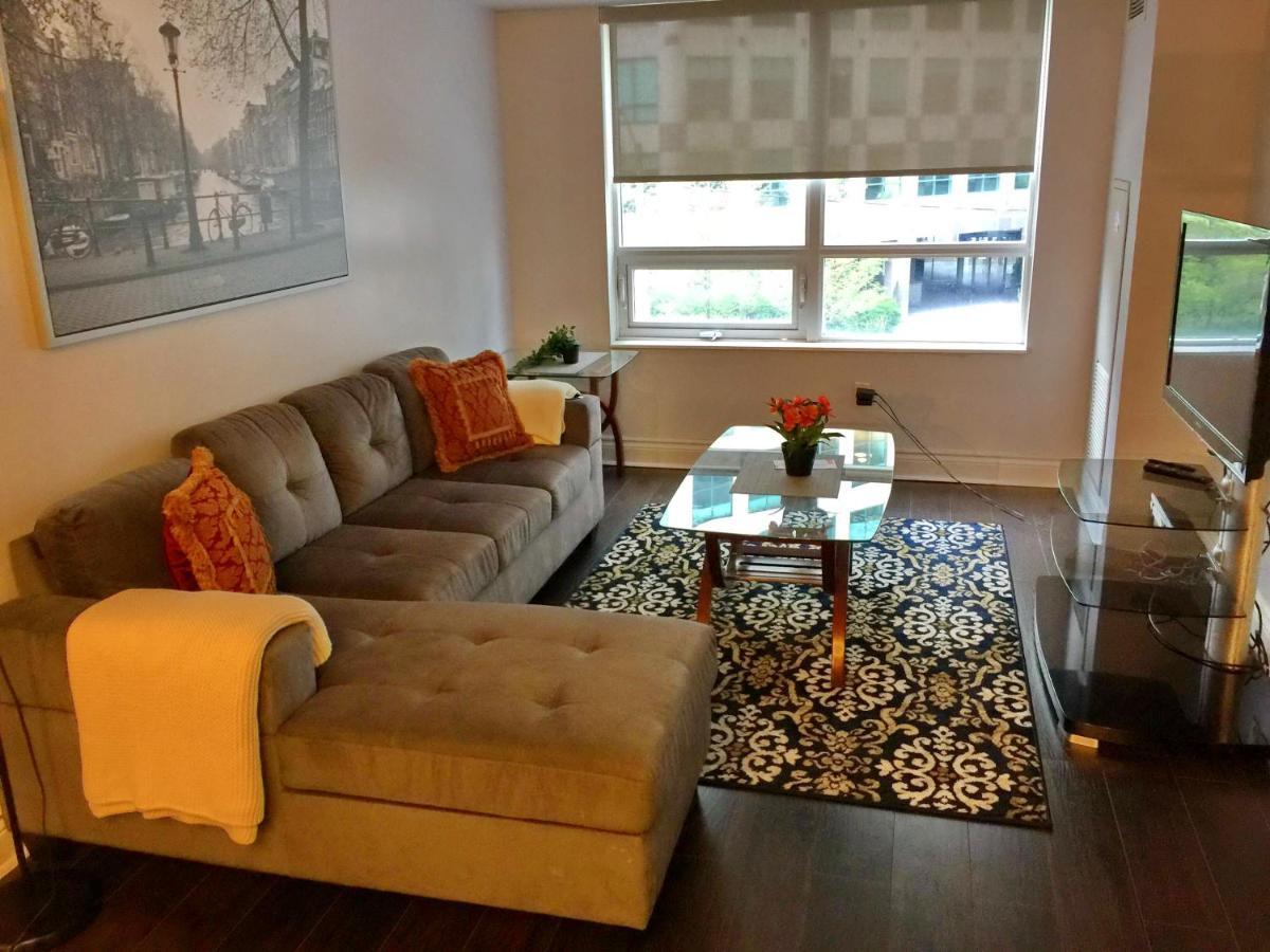 Blue Jays Aparment Appartement Toronto Buitenkant foto